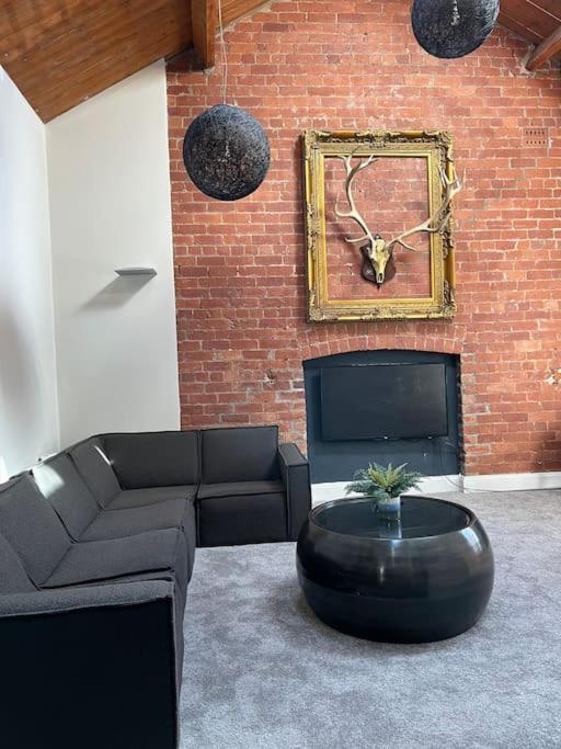 Gorgeous 2 Bed Loft Style Apartment 맨체스터 외부 사진